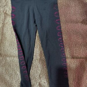 Grey French Toast Leggings with Pink Kisses